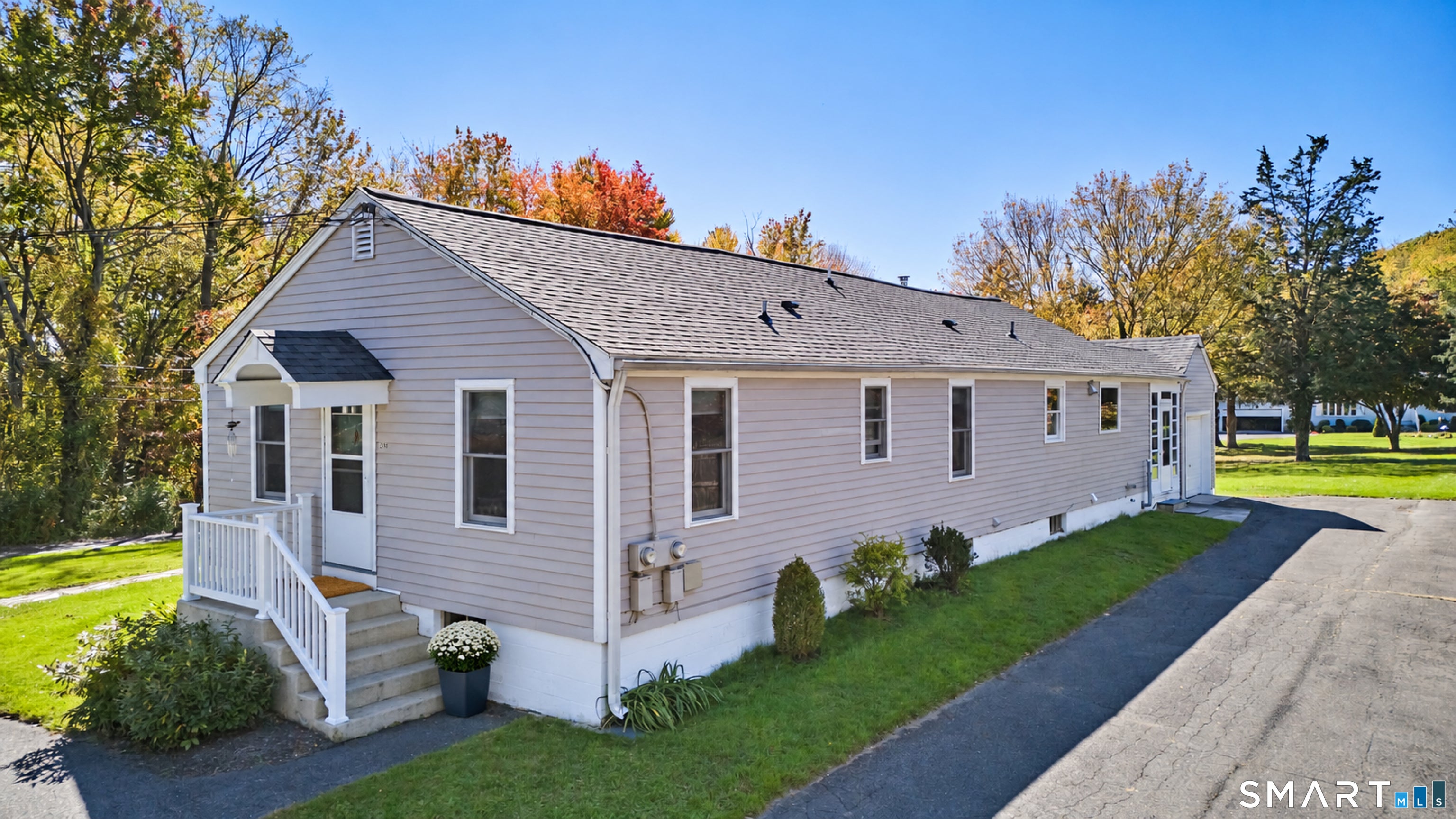 252 Boston Post Road