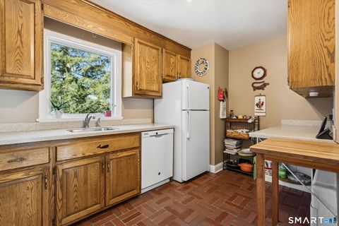 Tiny photo for 6 Acorn Lane, Norwalk, CT 06854 (MLS # 24152587)