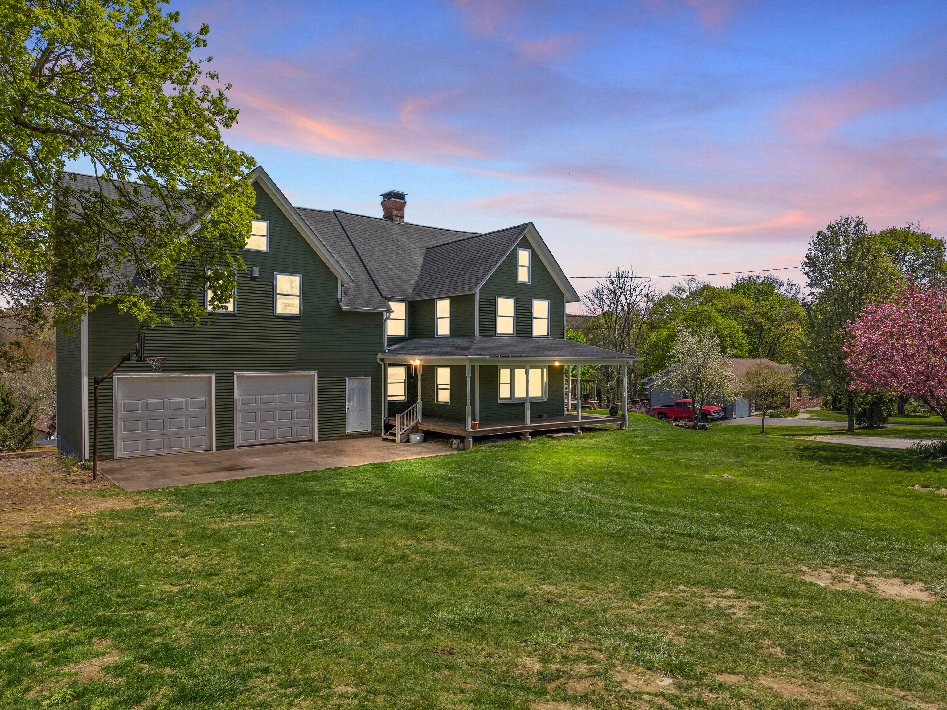 135 Maple Avenue, Montville, Connecticut image 3