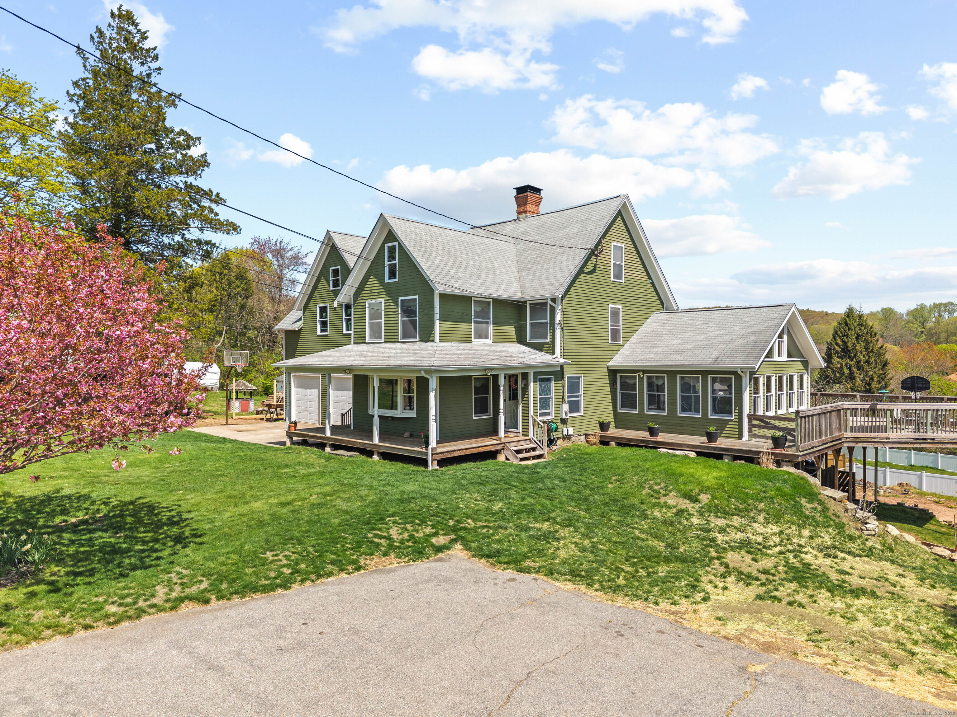 135 Maple Avenue, Montville, Connecticut image 2