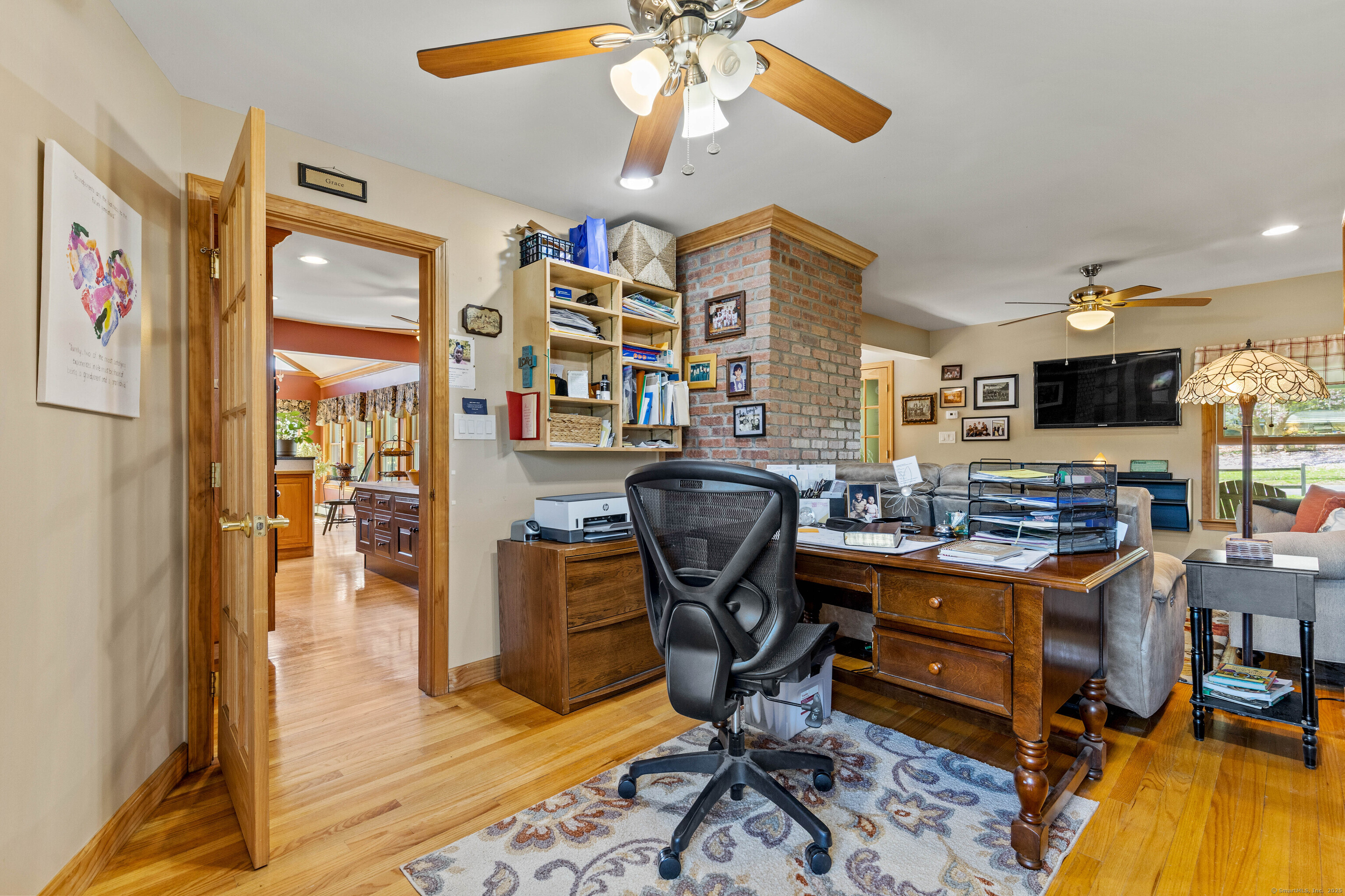 135 Maple Avenue, Montville, Connecticut image 12
