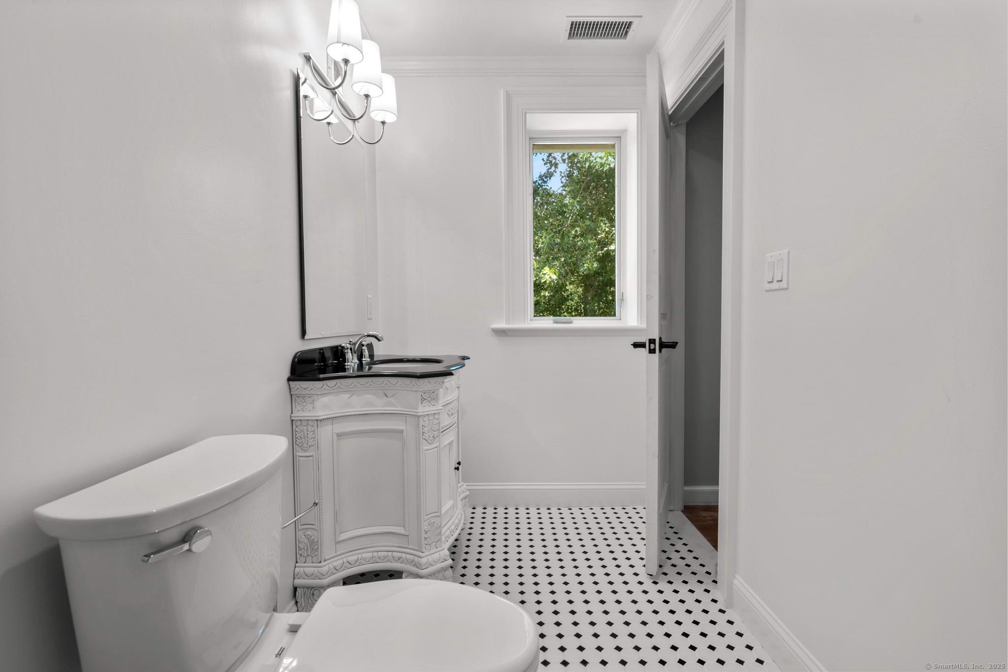 Goshen, Connecticut 06756, United States, 4 Bedrooms Bedrooms, ,5 BathroomsBathrooms,Residential,Active,169883