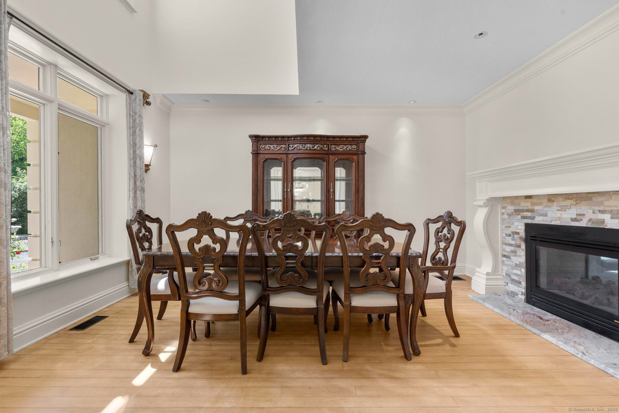 Goshen, Connecticut 06756, United States, 4 Bedrooms Bedrooms, ,5 BathroomsBathrooms,Residential,Active,169883