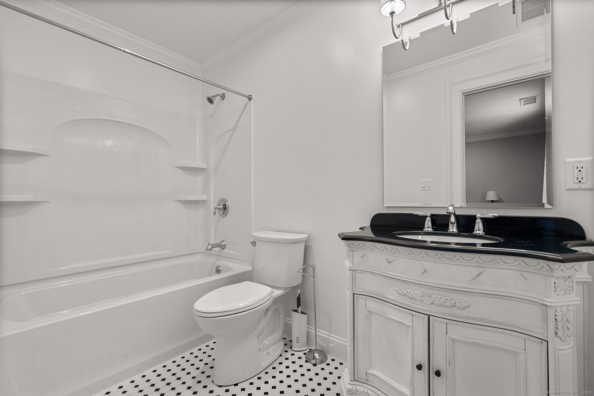 Goshen, Connecticut 06756, United States, 4 Bedrooms Bedrooms, ,5 BathroomsBathrooms,Residential,Active,169883