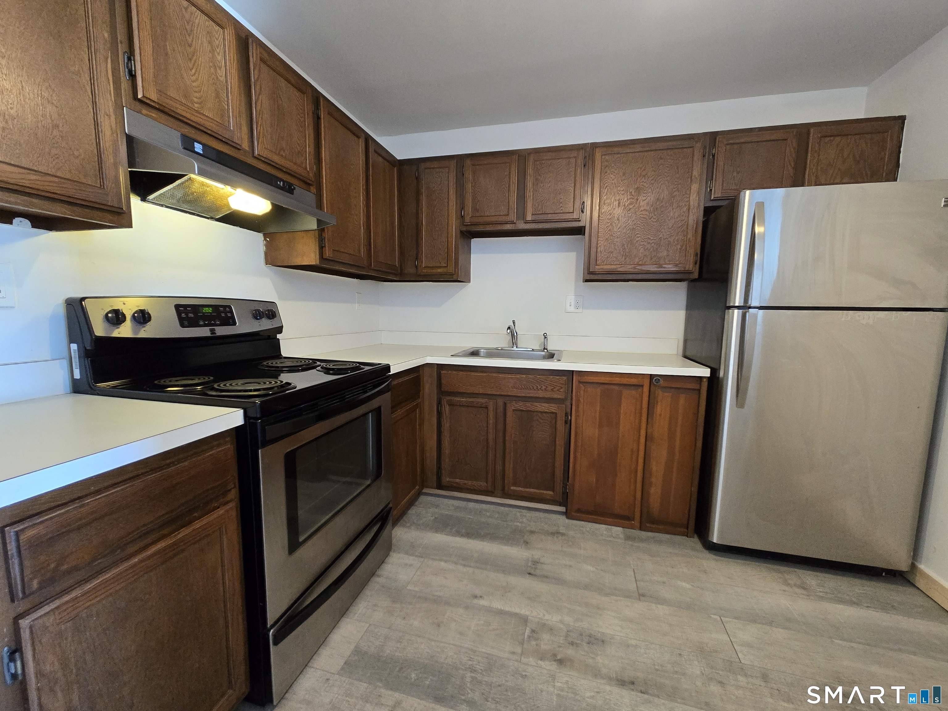 1205 Cromwell Hills Drive 1205