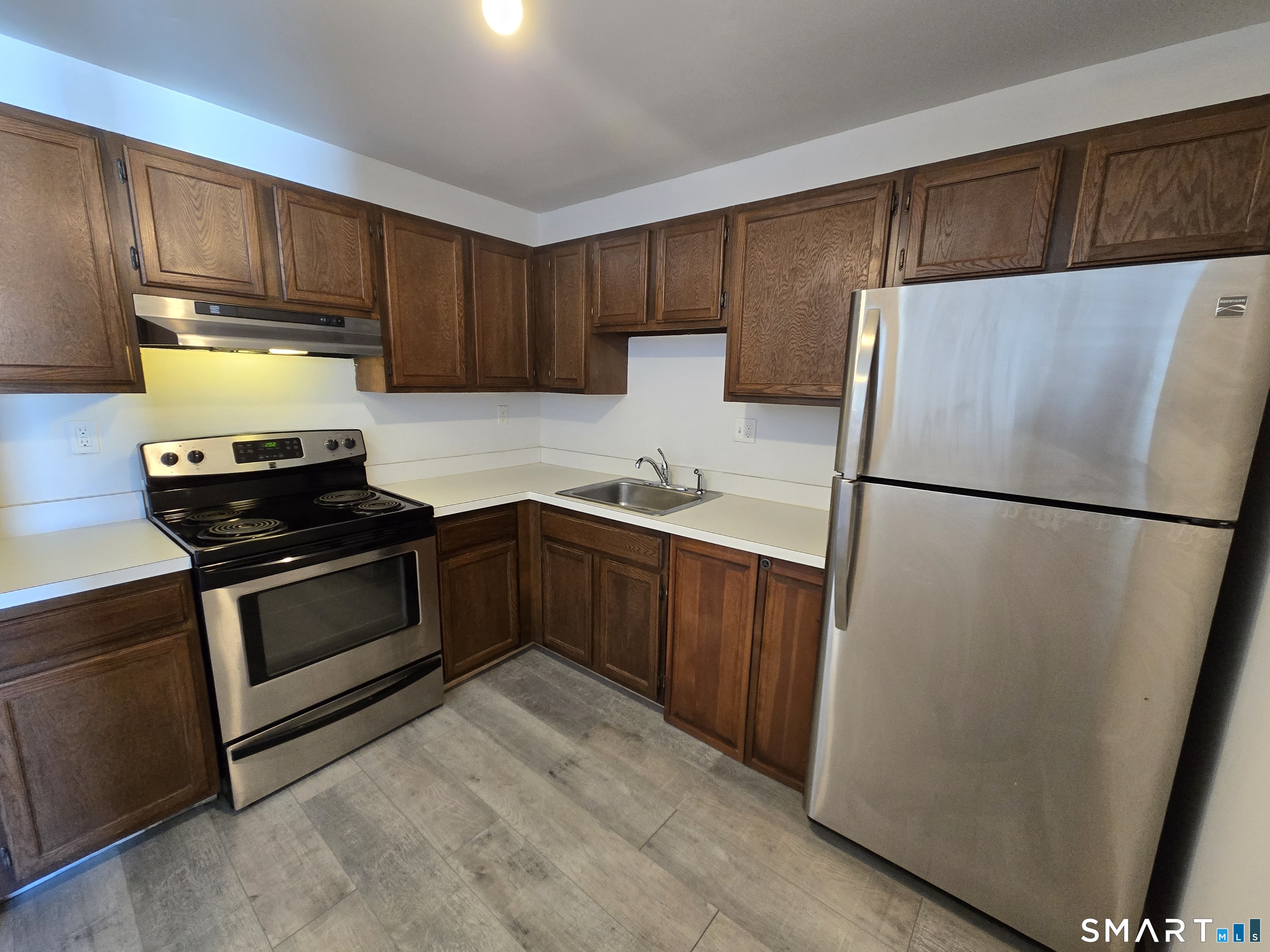 1205 Cromwell Hills Drive 1205