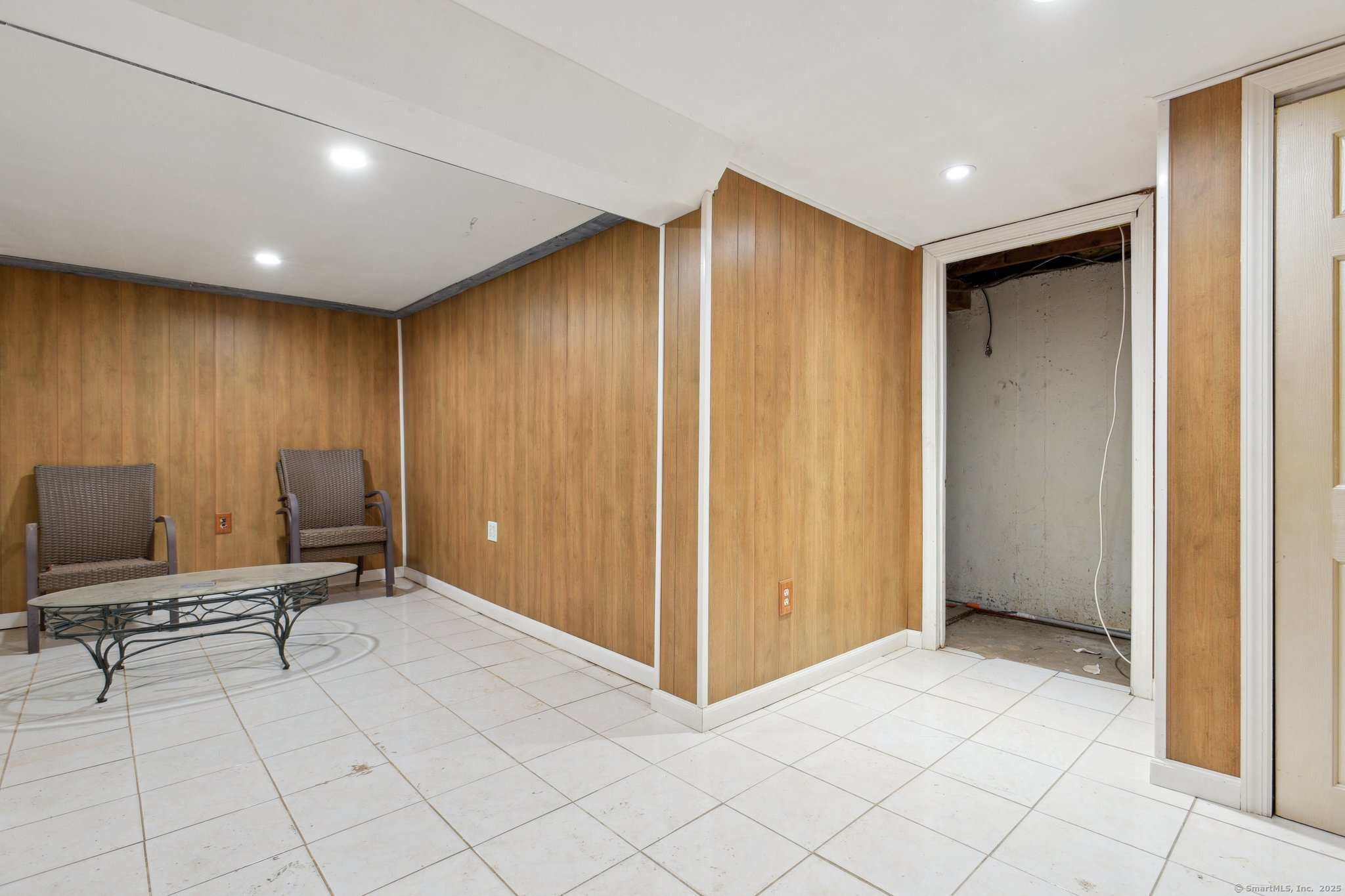 7 Dydo Drive, Montville, Connecticut image 18