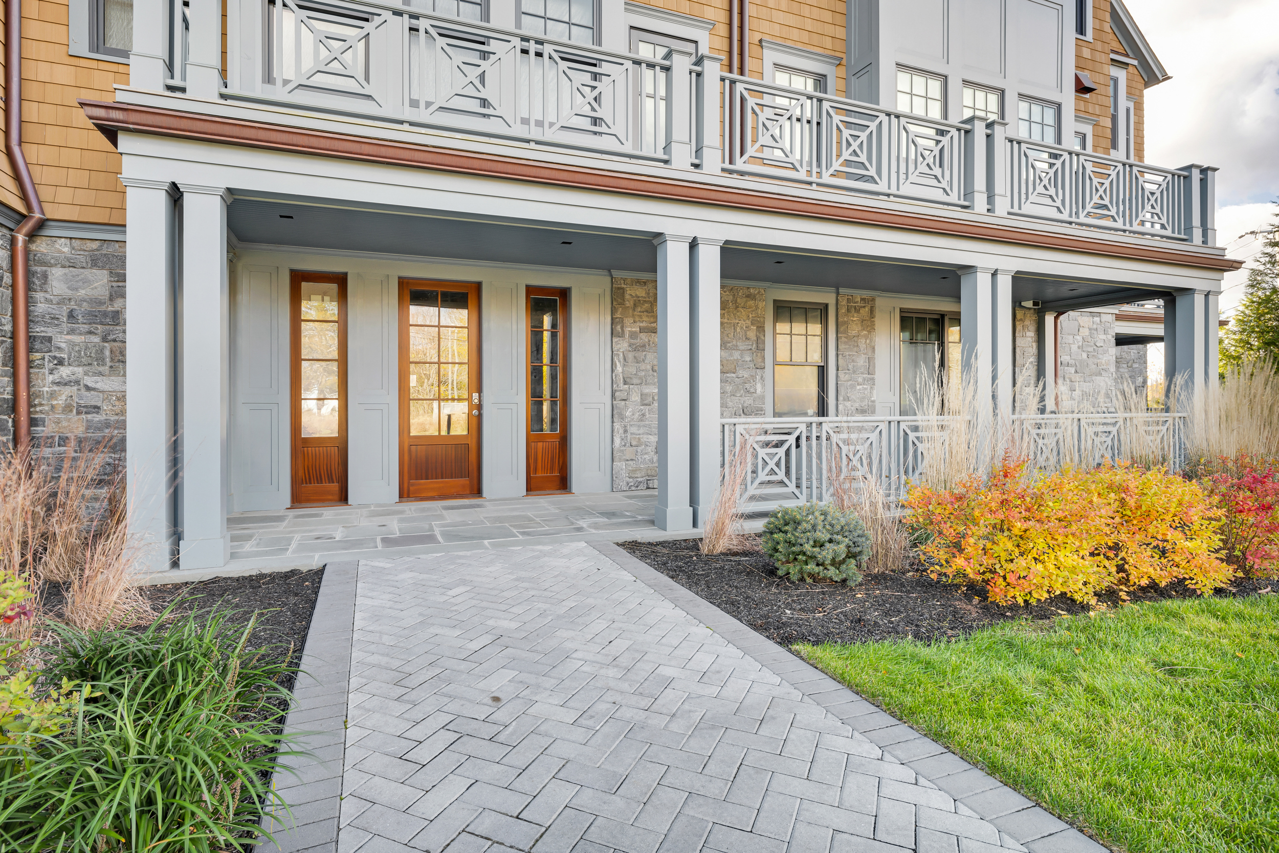 405 Whitfield Street 2