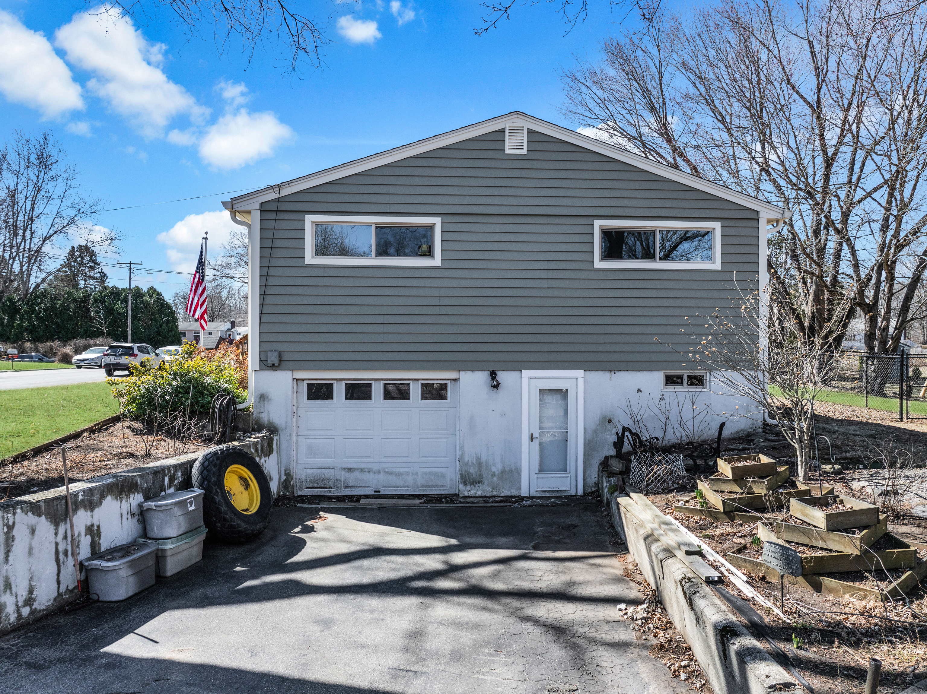 14 Melody Lane, Norwich, Connecticut image 6