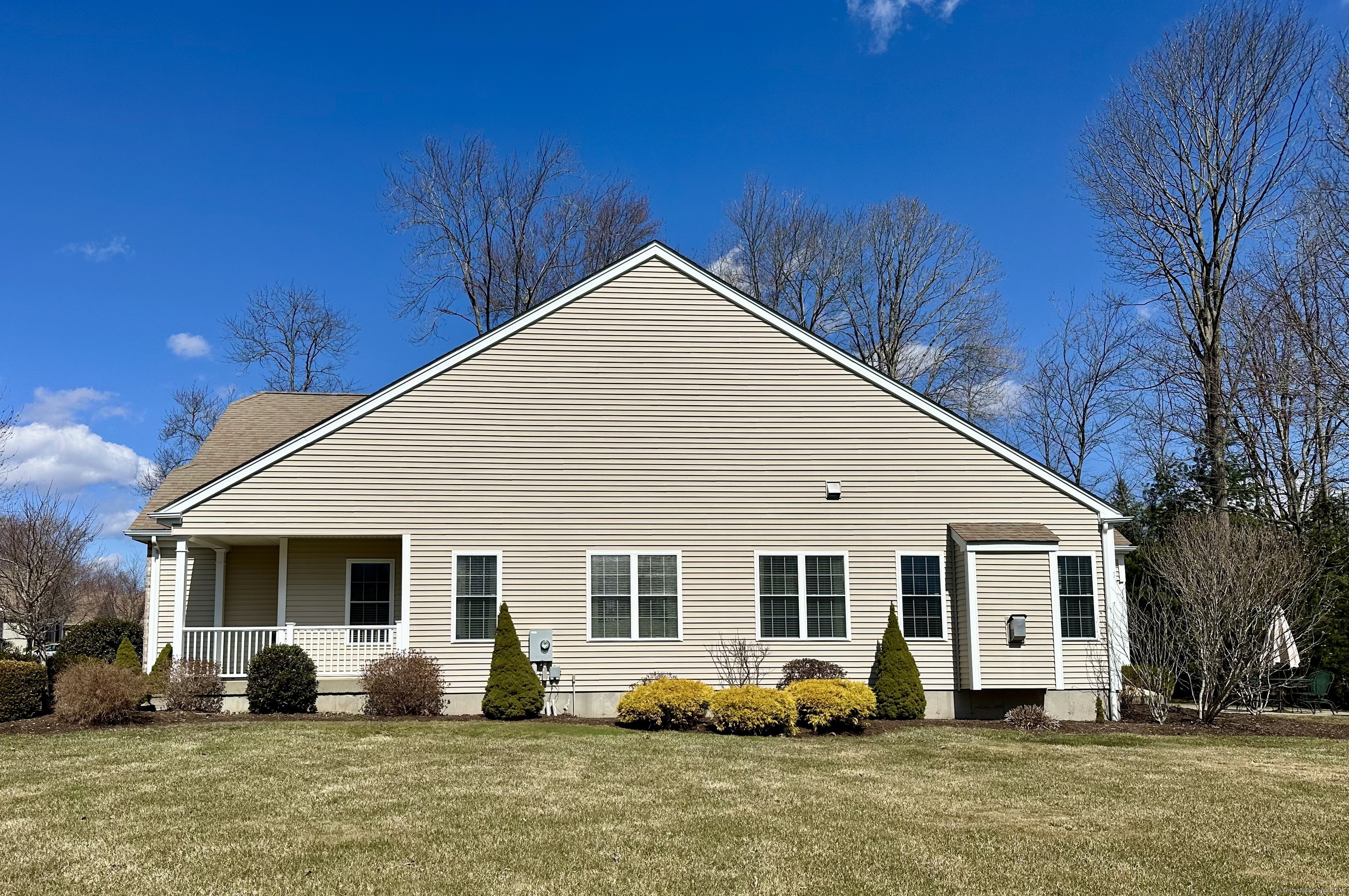 304 Fairway Drive #304, Oxford, Connecticut image 5