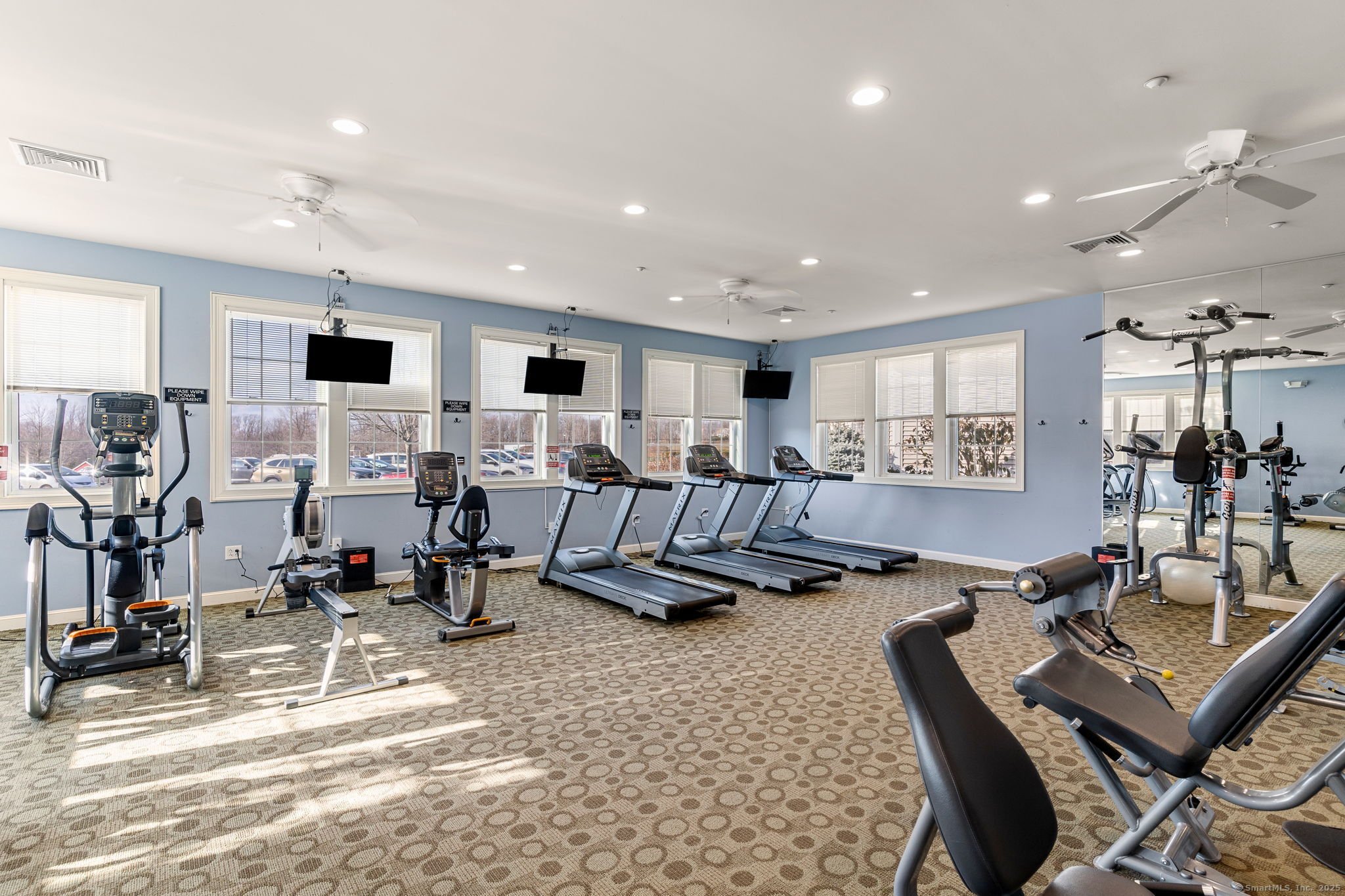 304 Fairway Drive #304, Oxford, Connecticut image 32