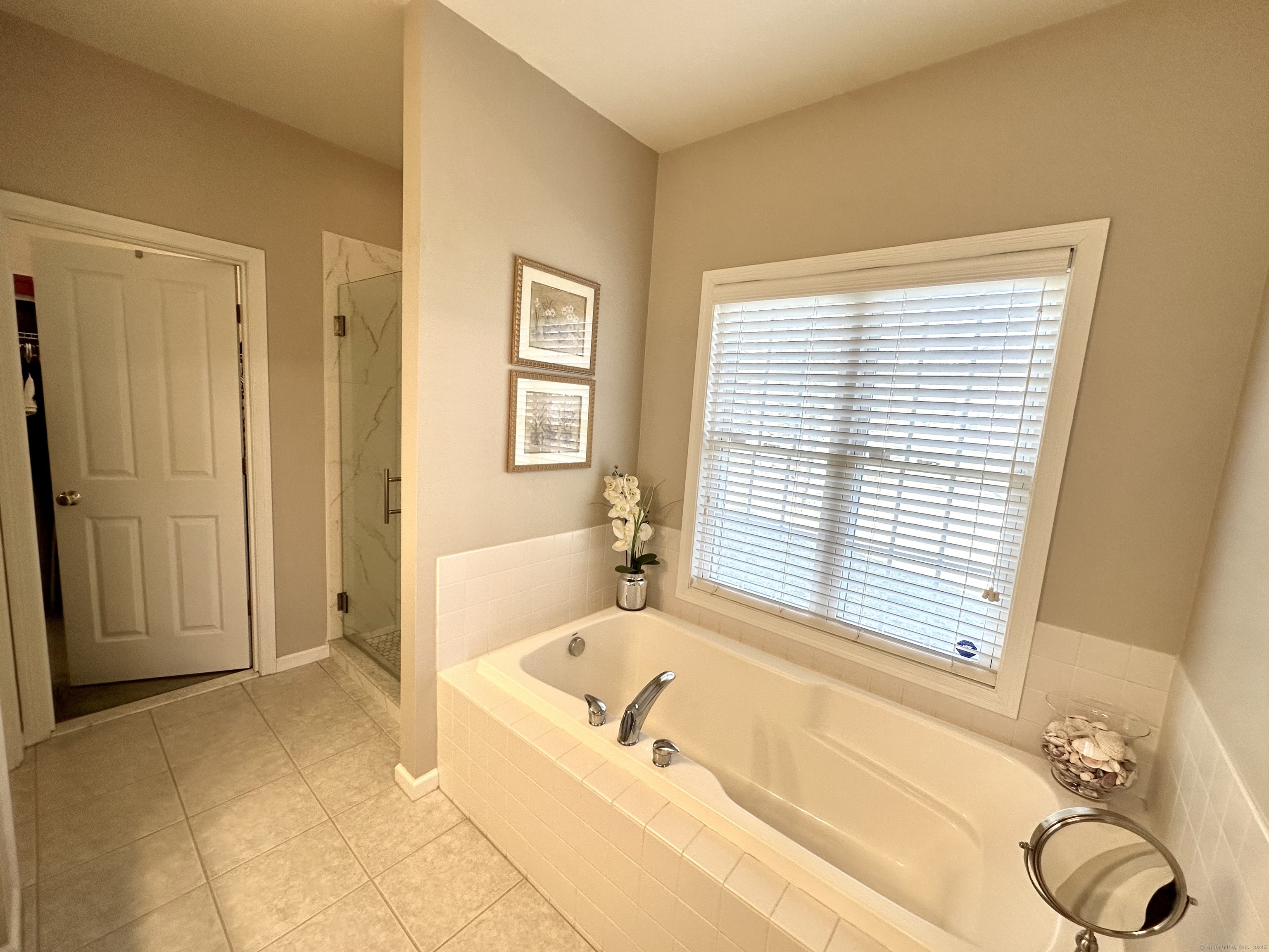 304 Fairway Drive #304, Oxford, Connecticut image 23
