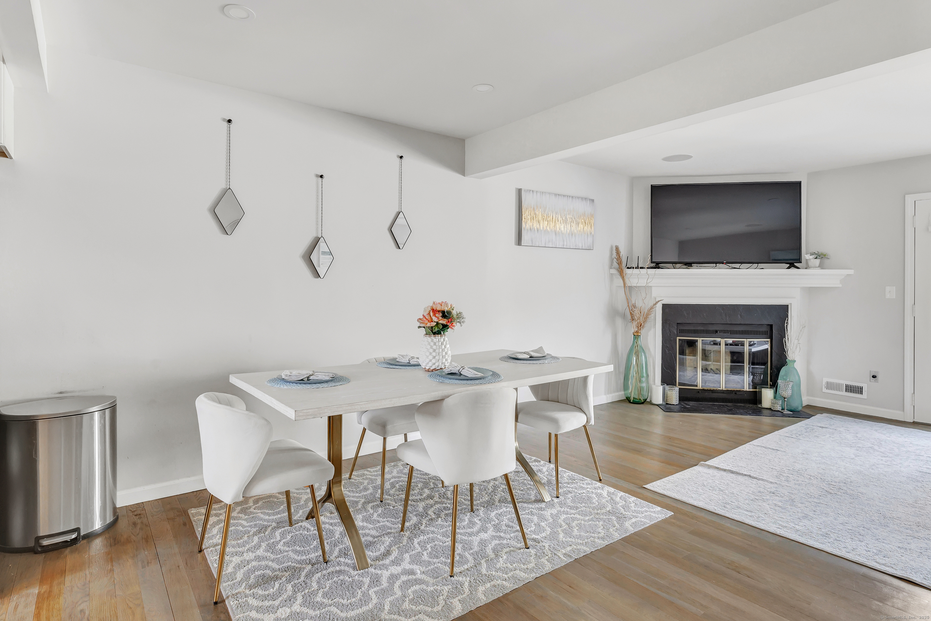 81 Country Place #81, Shelton, Connecticut image 11
