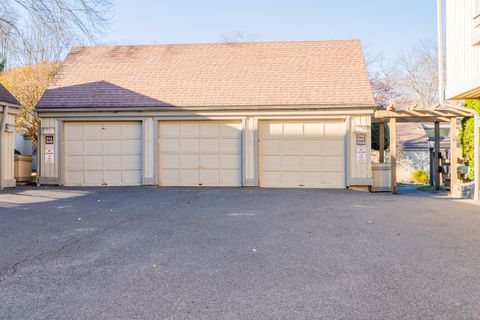 A home in Southbury