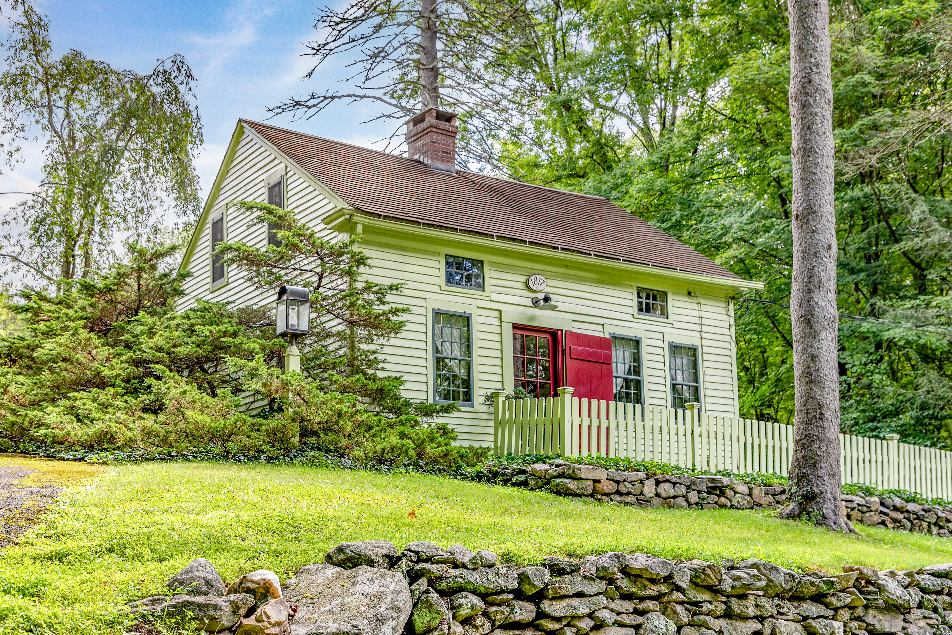 50 Southbury Road