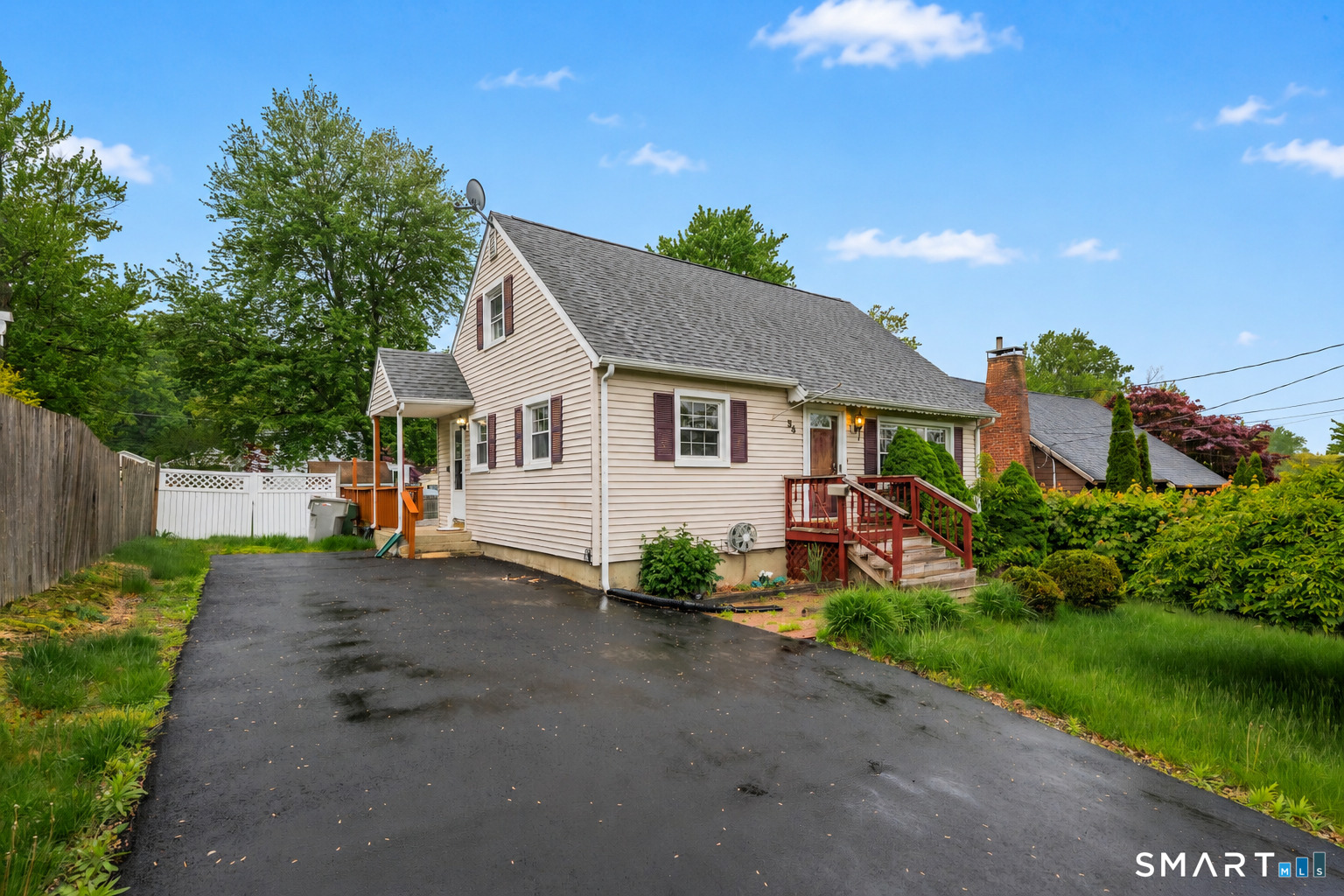 54 Pleasant View Avenue