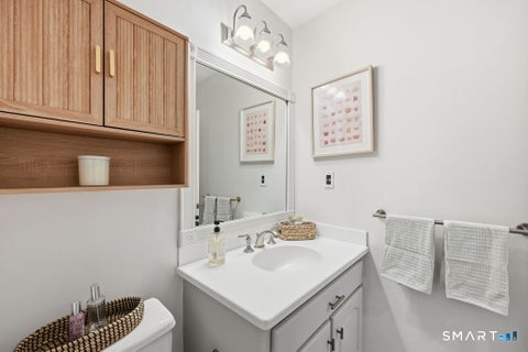 Tiny photo for 1 Valley Road #105, Stamford, CT 06902 (MLS # 24196599)