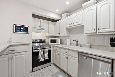 Tiny photo for 1 Valley Road #105, Stamford, CT 06902 (MLS # 24196599)