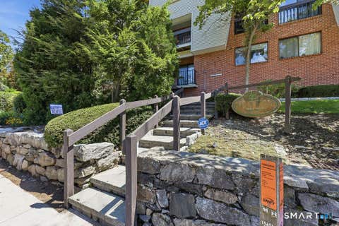 Tiny photo for 1 Valley Road #105, Stamford, CT 06902 (MLS # 24196599)