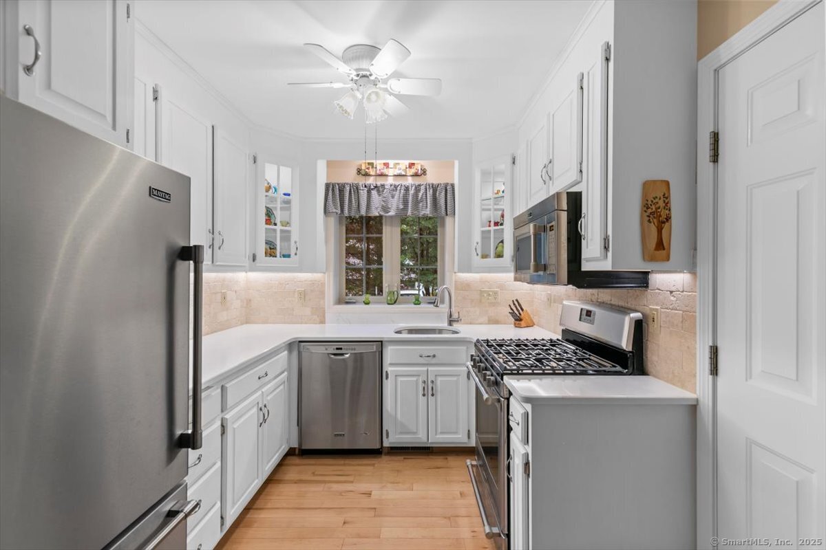 1 Dogwood Lane #1, East Lyme, Connecticut image 18