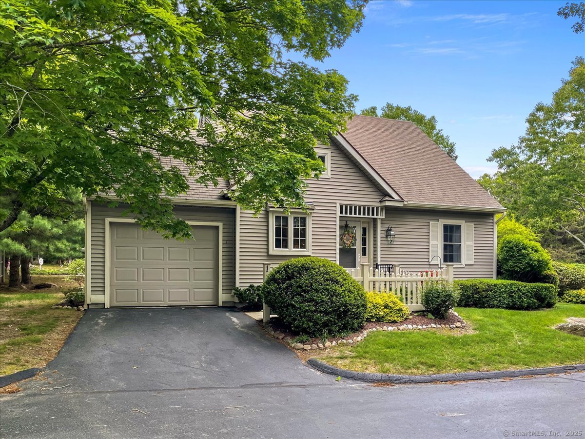 1 Dogwood Lane #1, East Lyme, Connecticut image 1