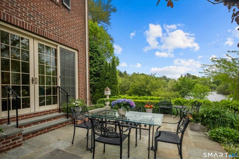 Condo For Sale - 36 Richmond Hill Road<br/> New Canaan, CT 06840