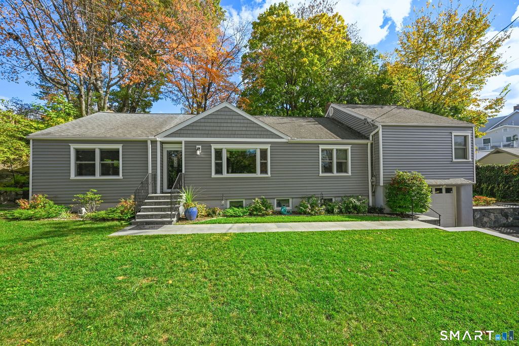 Photo of 20 Highland Place, Greenwich, CT 06831 (MLS # 24146060)