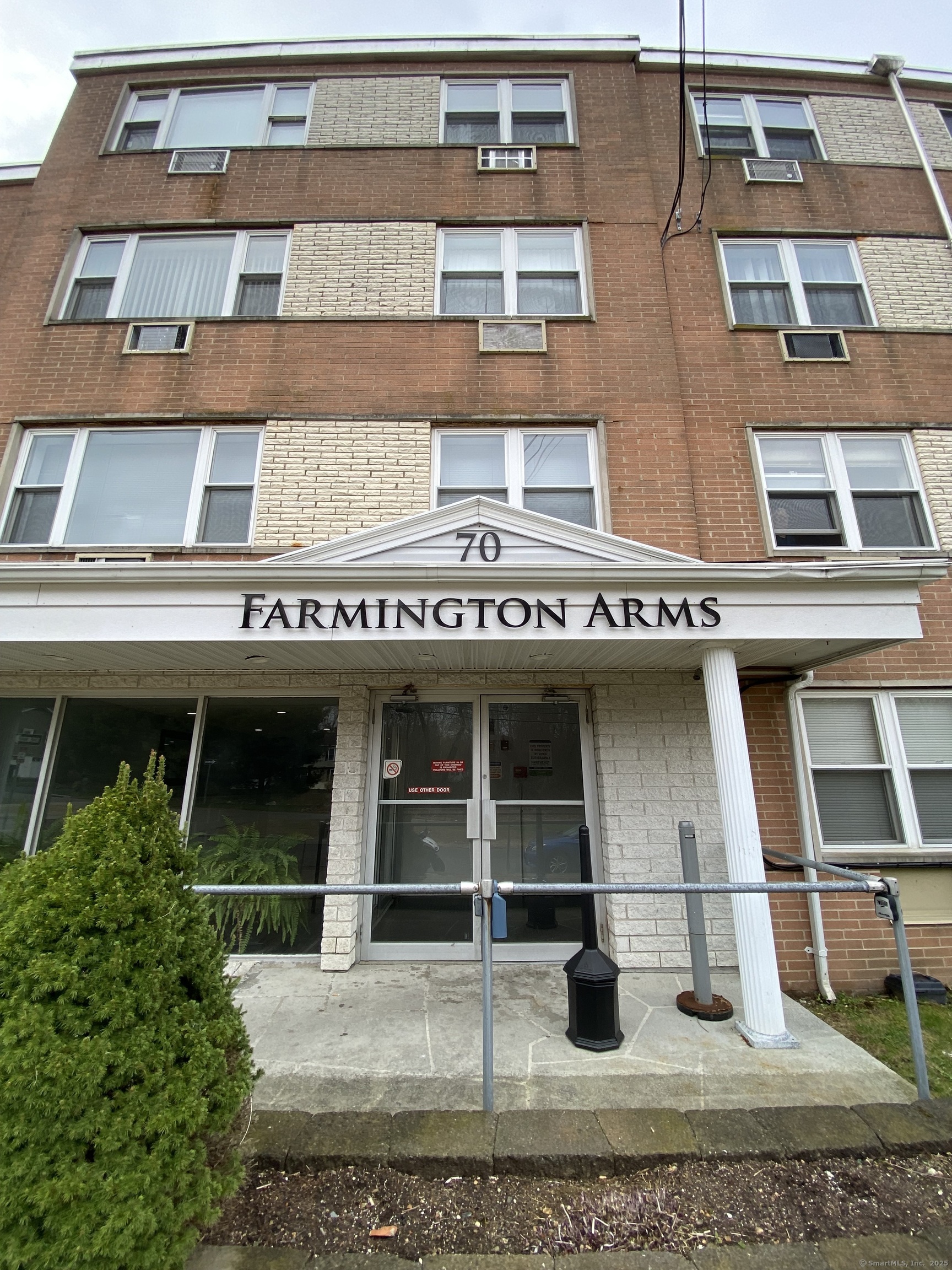70 Farmington Avenue #4J, New London, Connecticut image 3