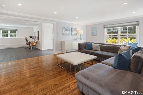 Tiny photo for 260 West Avenue, Darien, CT 06820 (MLS # 24111620)