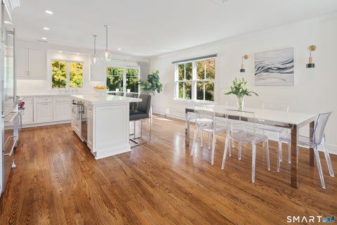 Tiny photo for 260 West Avenue, Darien, CT 06820 (MLS # 24111620)