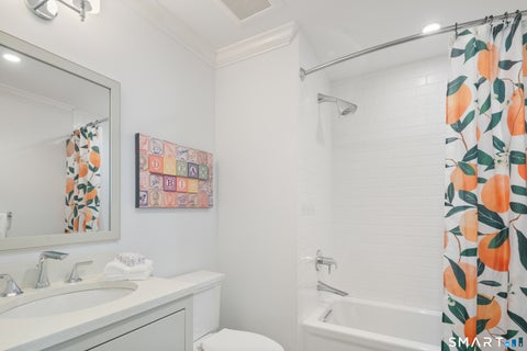 Tiny photo for 260 West Avenue, Darien, CT 06820 (MLS # 24111620)