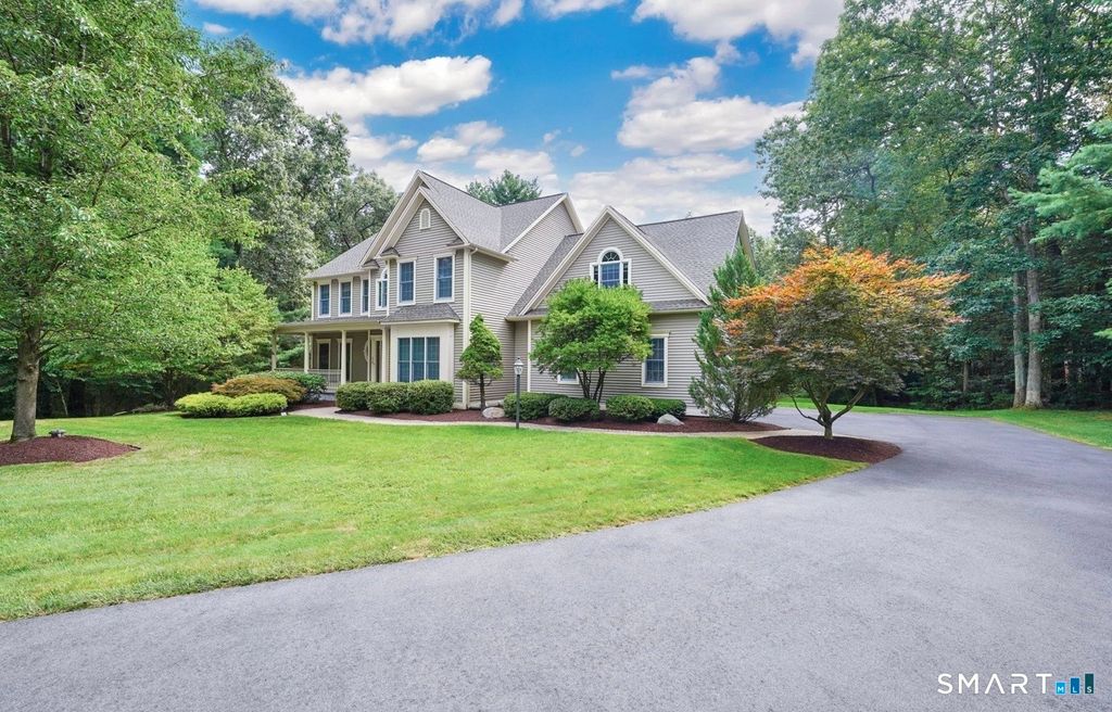 Photo of 30 Old Farms Road, Suffield, CT 06093 (MLS # 24185730)