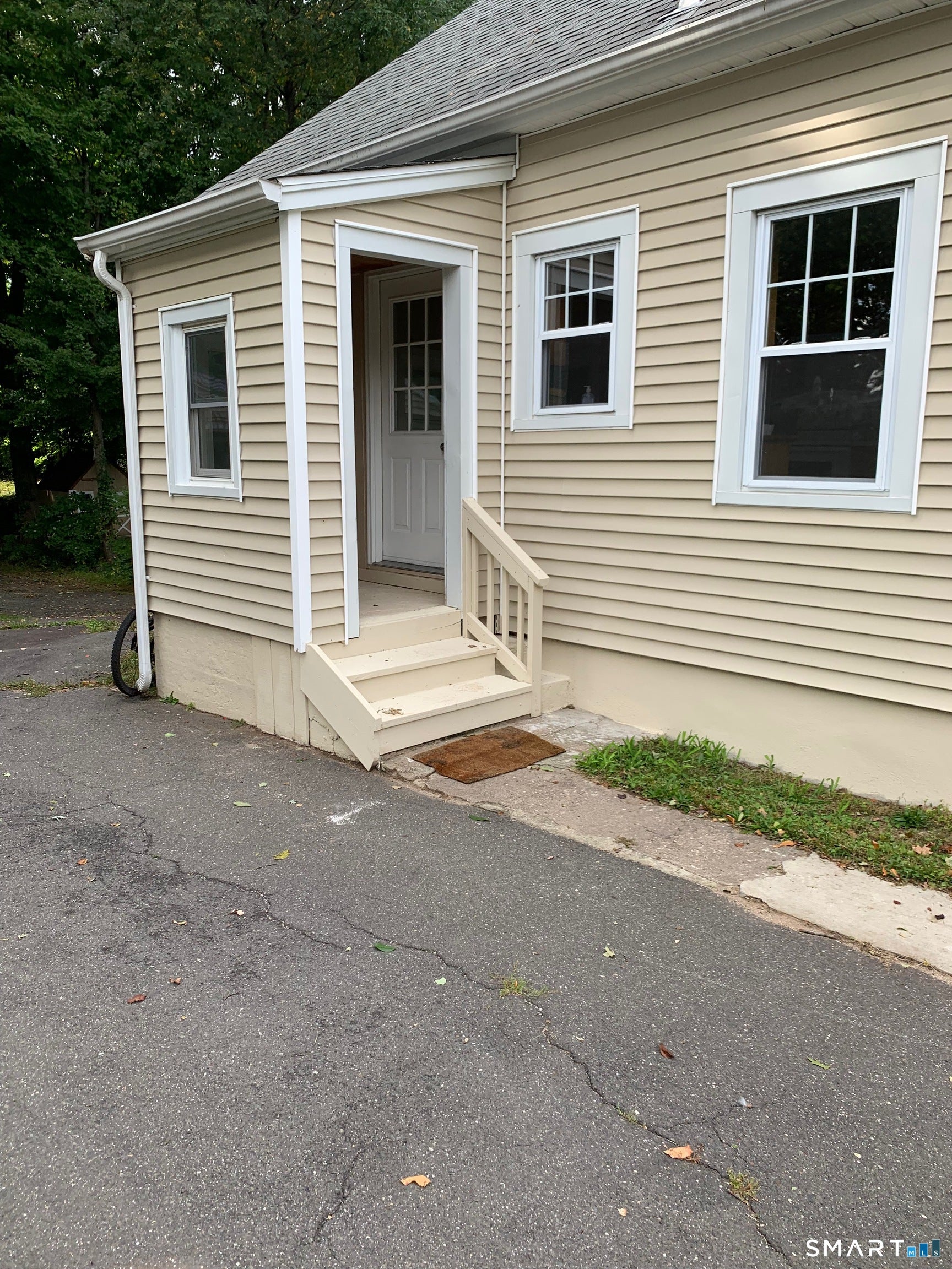 86 Lincoln Avenue
