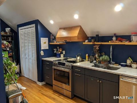 Tiny photo for 2870 Fairfield Avenue #3, Bridgeport, CT 06605 (MLS # 24152919)