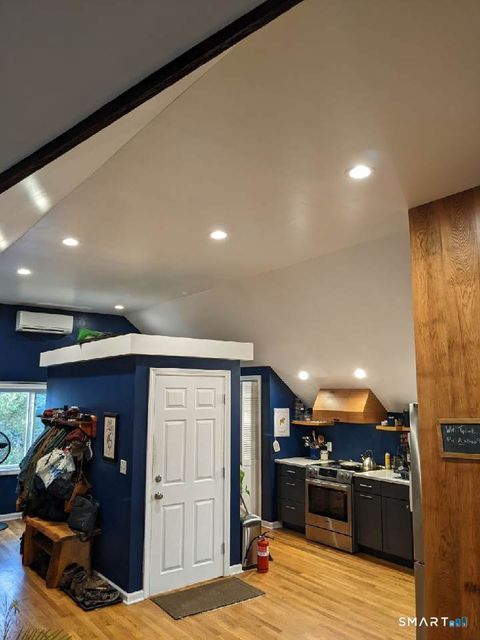 Tiny photo for 2870 Fairfield Avenue #3, Bridgeport, CT 06605 (MLS # 24152919)