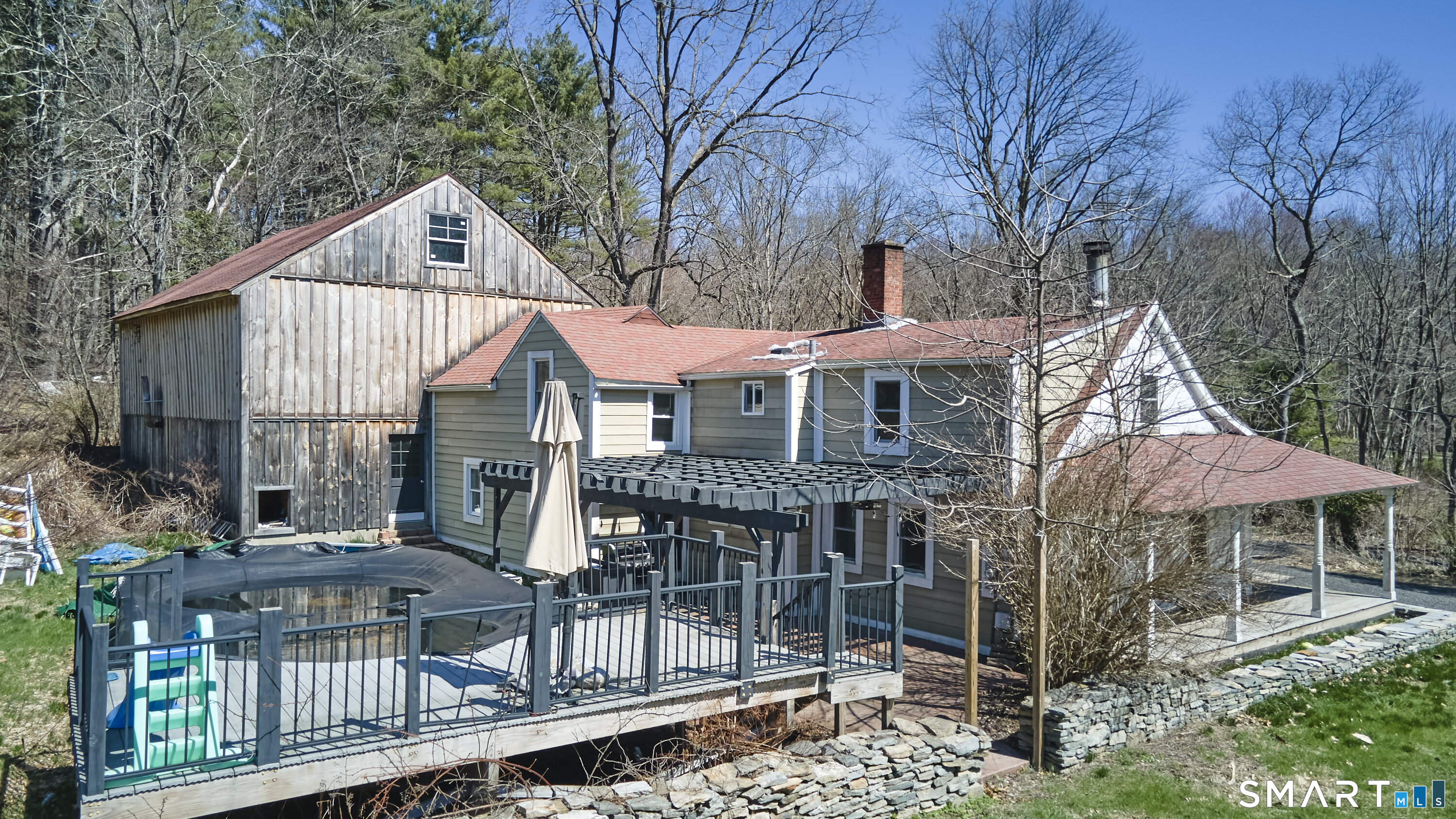 3 Woodstock Avenue West