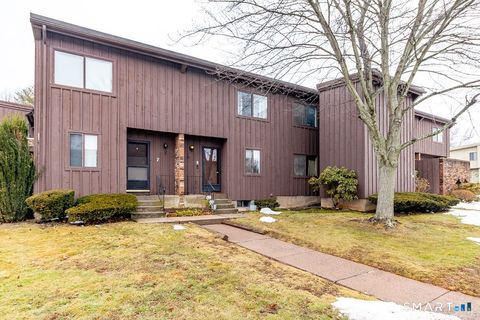 8 Webster Court 8 Newington CT 06111