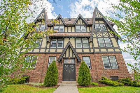 28 Whitney Street Hartford CT 06105