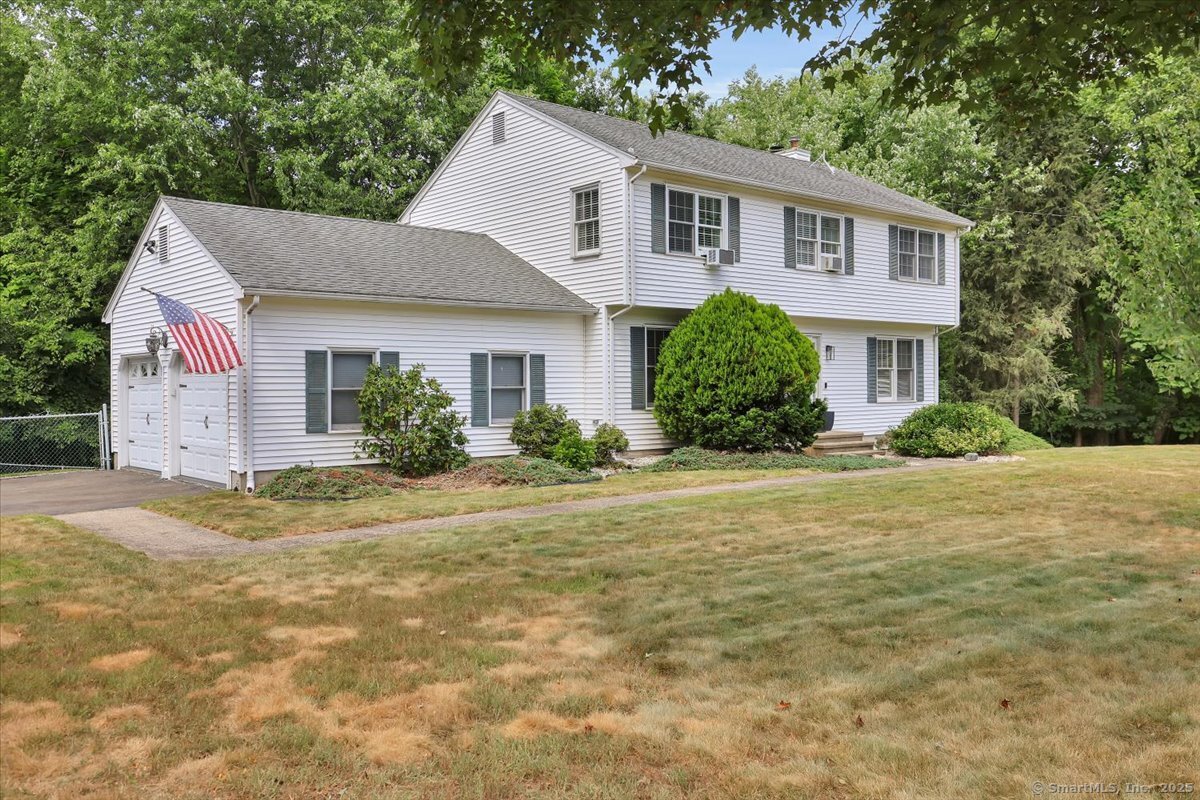 814 Glastonbury Turnpike