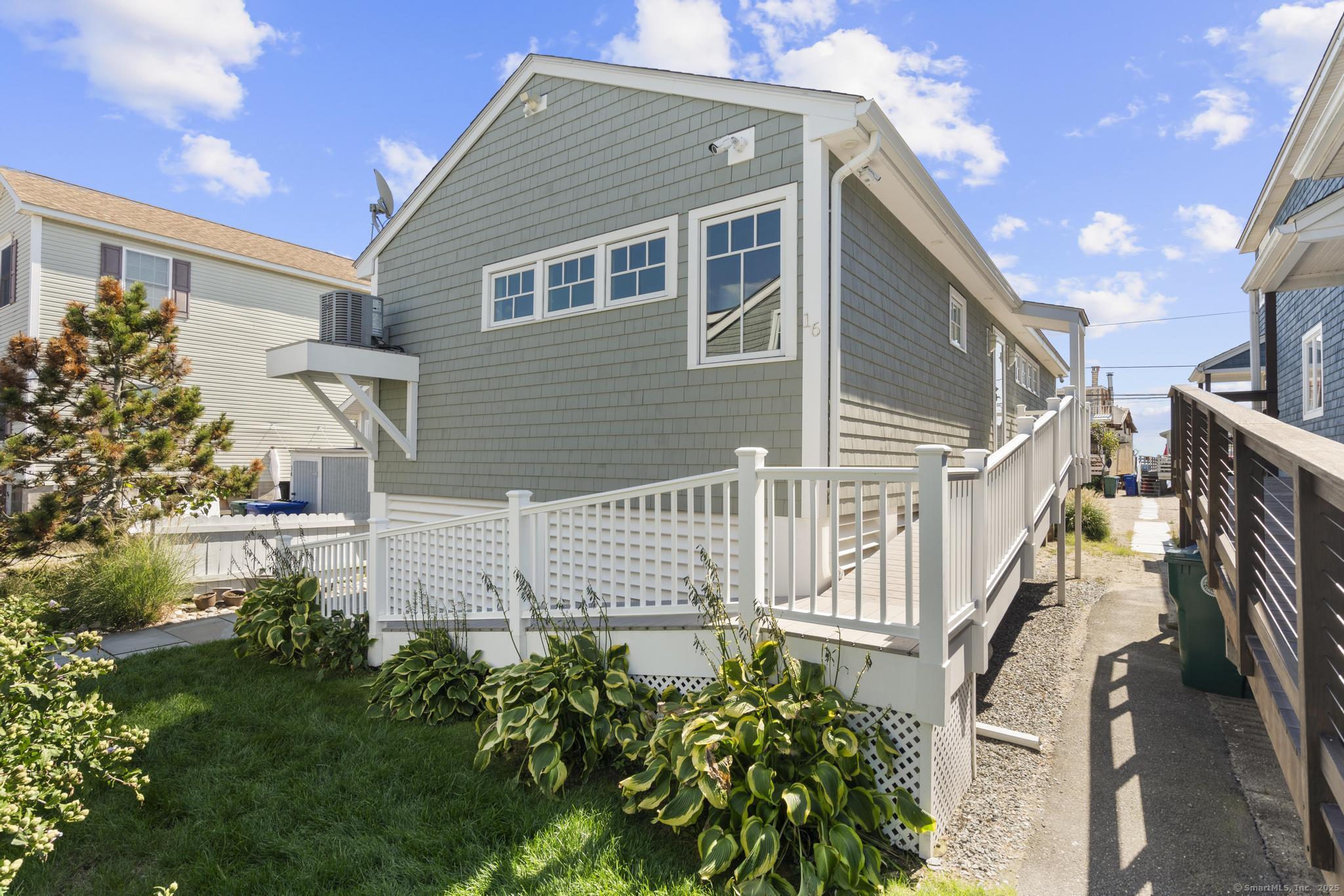 16 Shoreline Drive 16