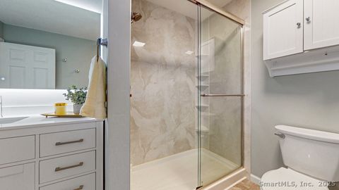 Tiny photo for 80 Country Lane #APT 40, Vernon, CT 06066 (MLS # 24143436)