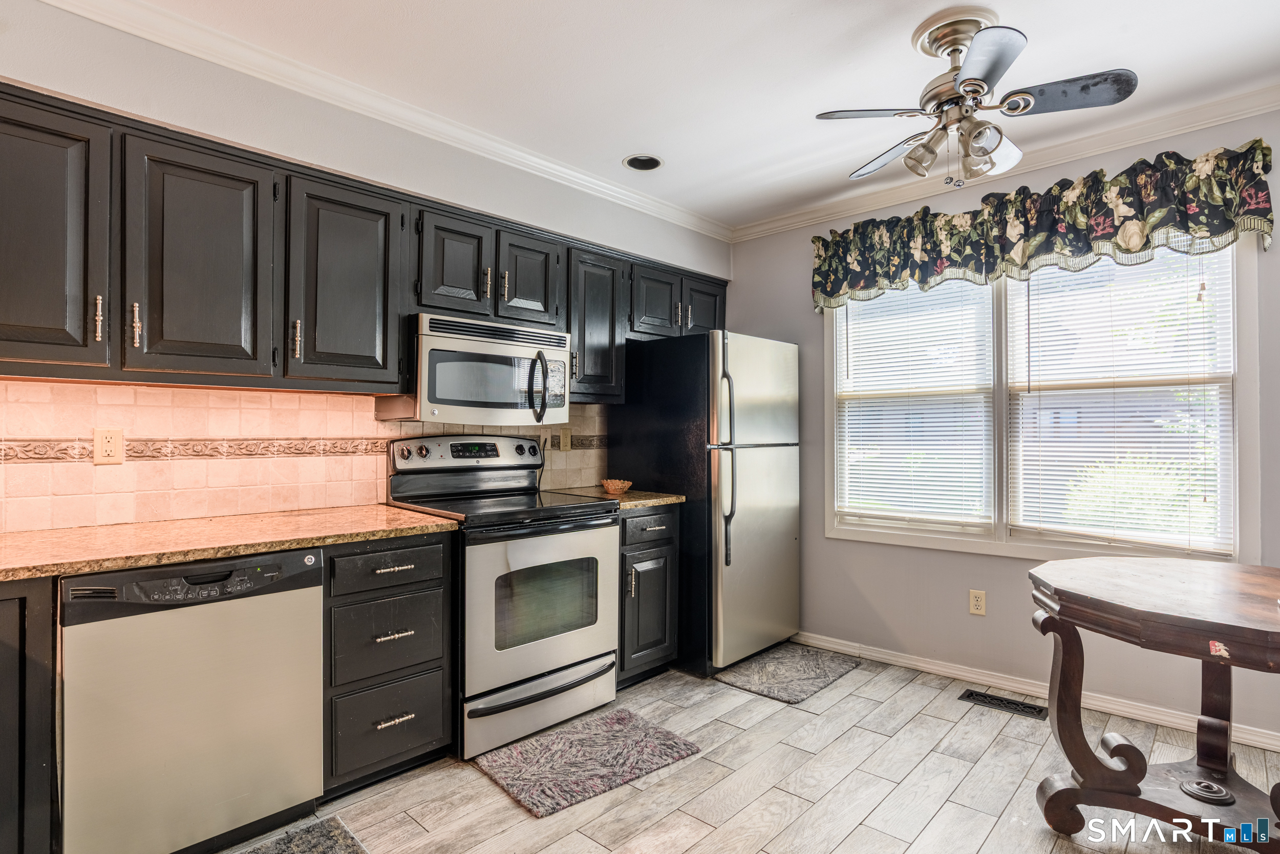 6 Rolling Ridge Road 6