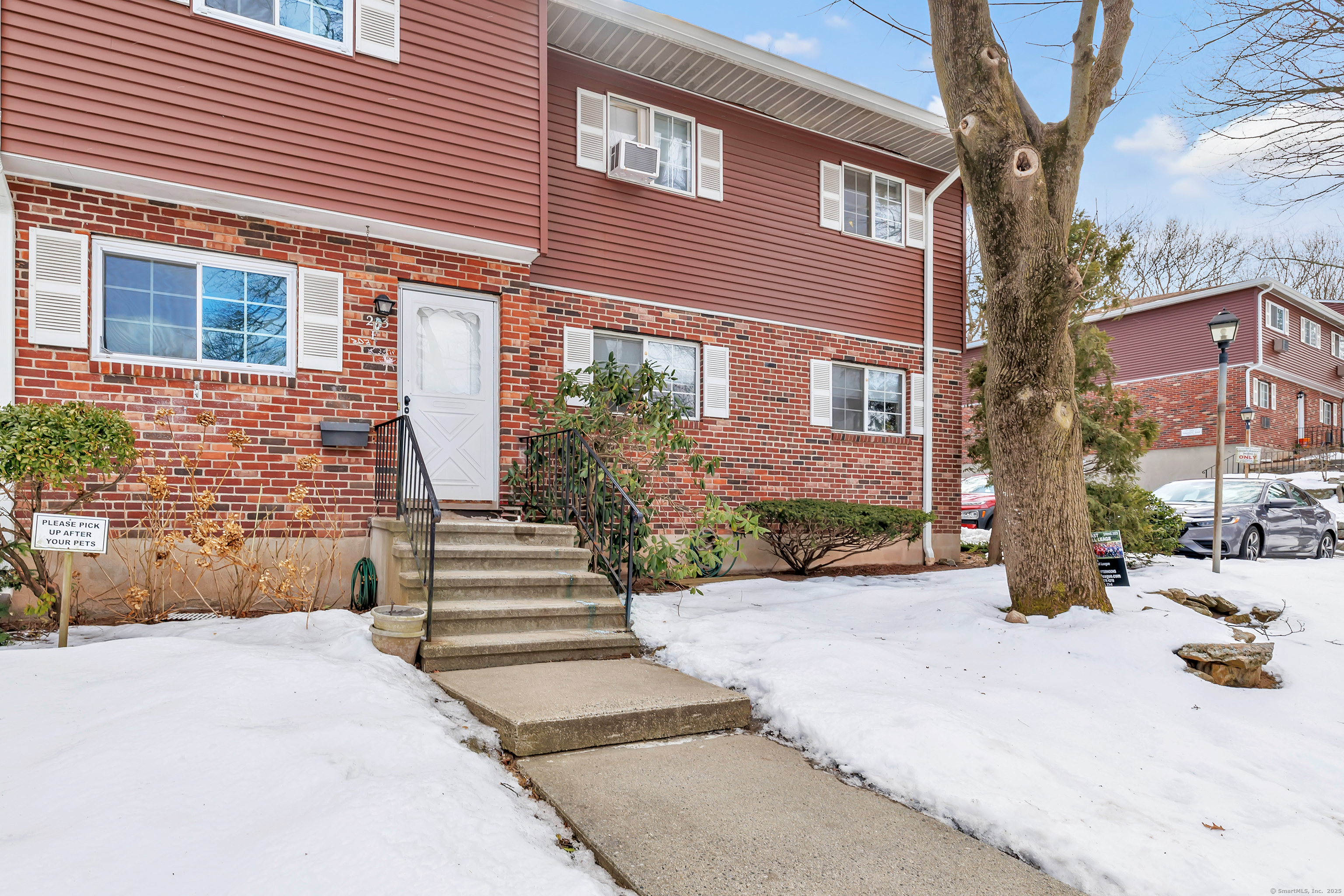 203 Edgemoor Road #APT F, Bridgeport, Connecticut image 1