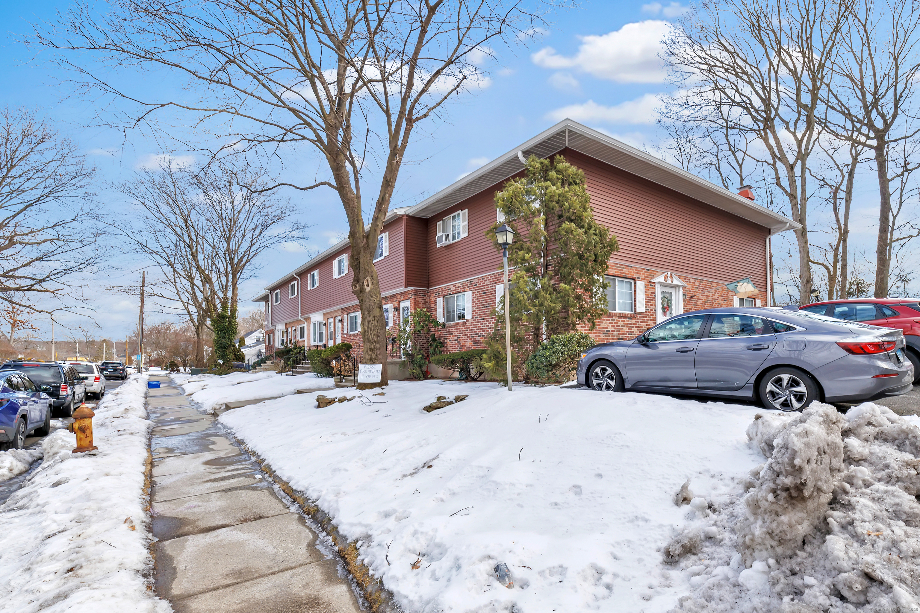 203 Edgemoor Road #APT F, Bridgeport, Connecticut image 4