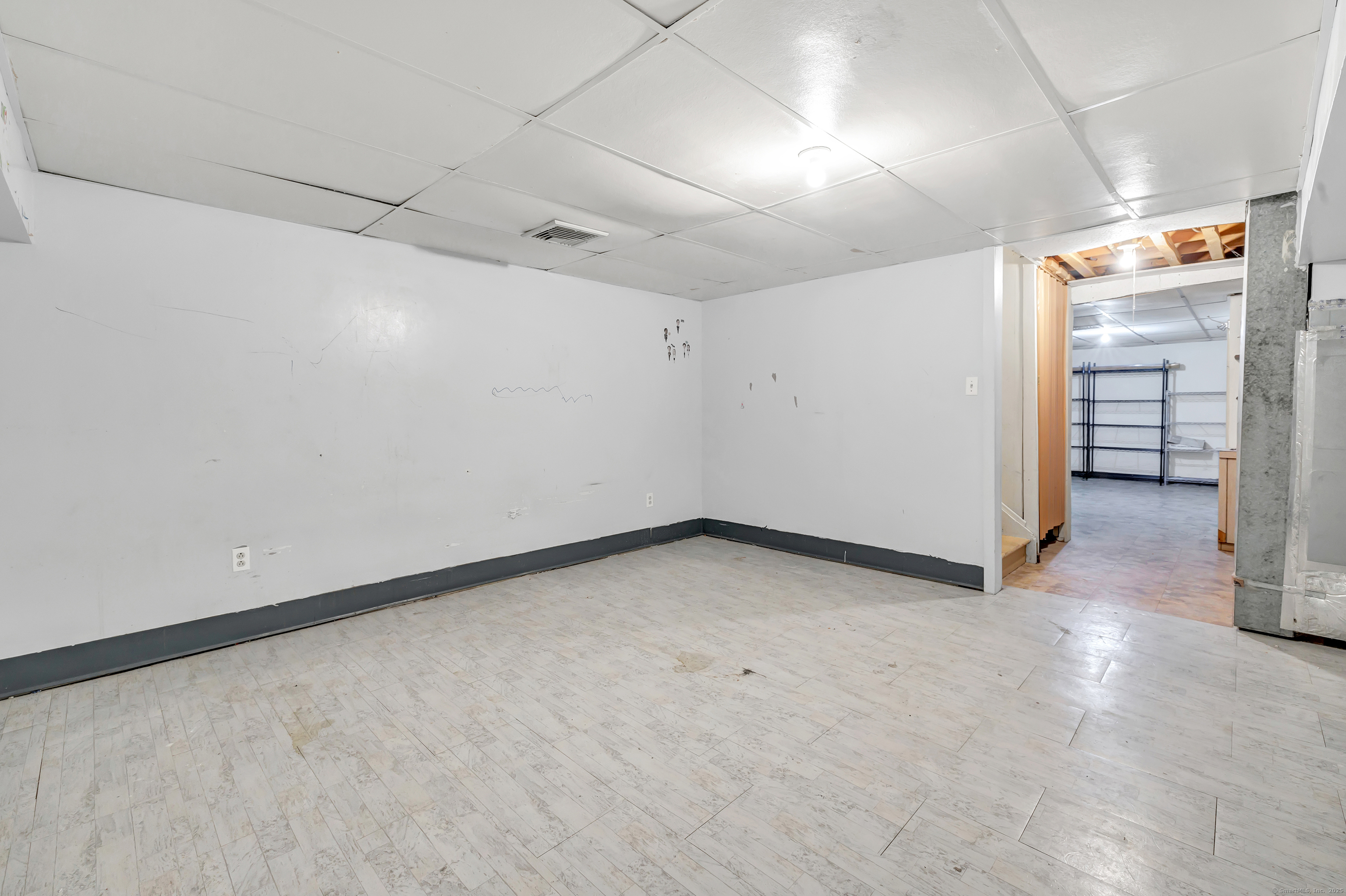 203 Edgemoor Road #APT F, Bridgeport, Connecticut image 35