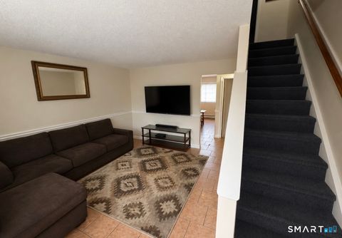 Photo of 501 Scott Road #24, Waterbury, CT 06705 (MLS # 24171126)
