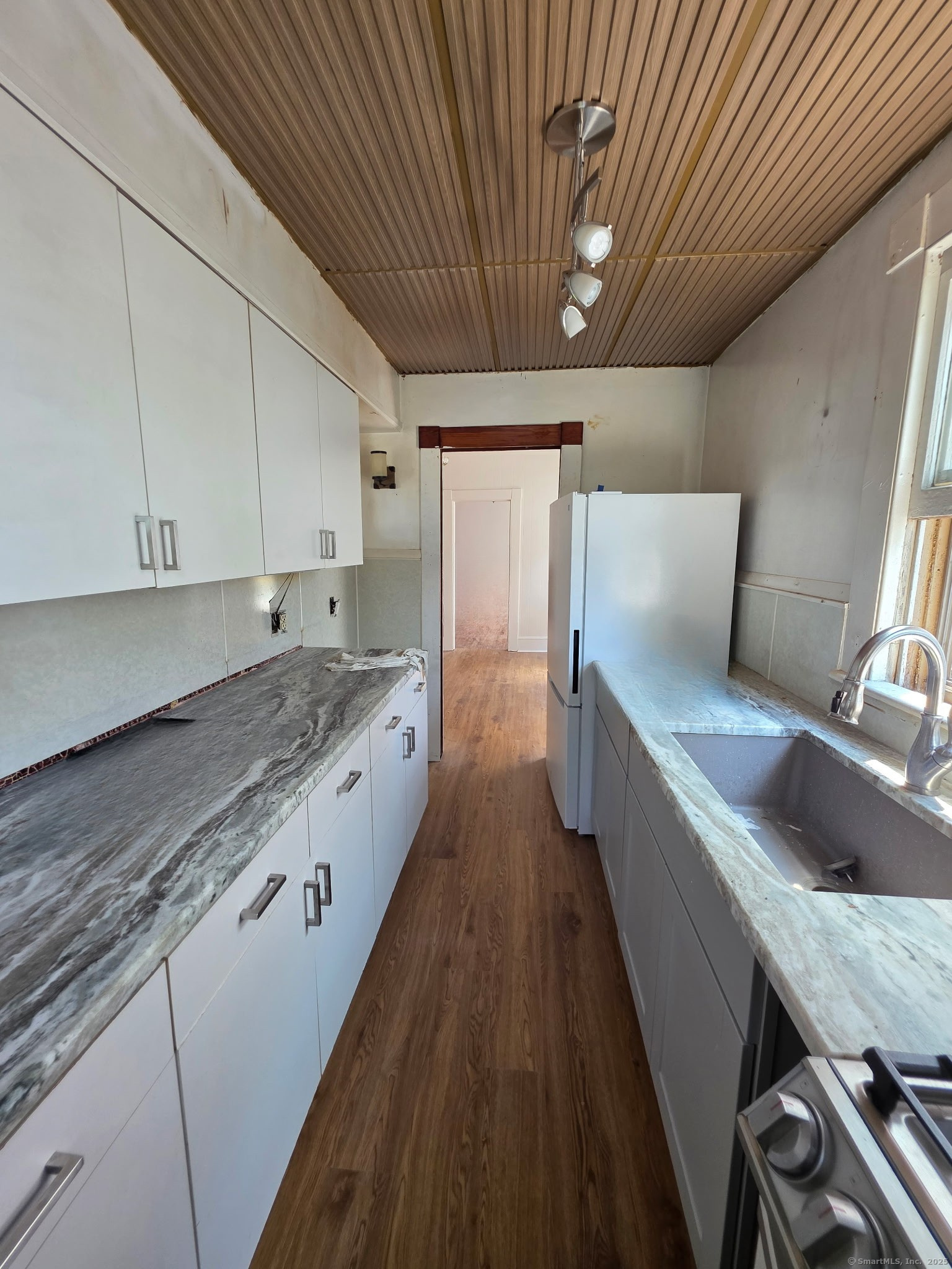 269 North Main Street