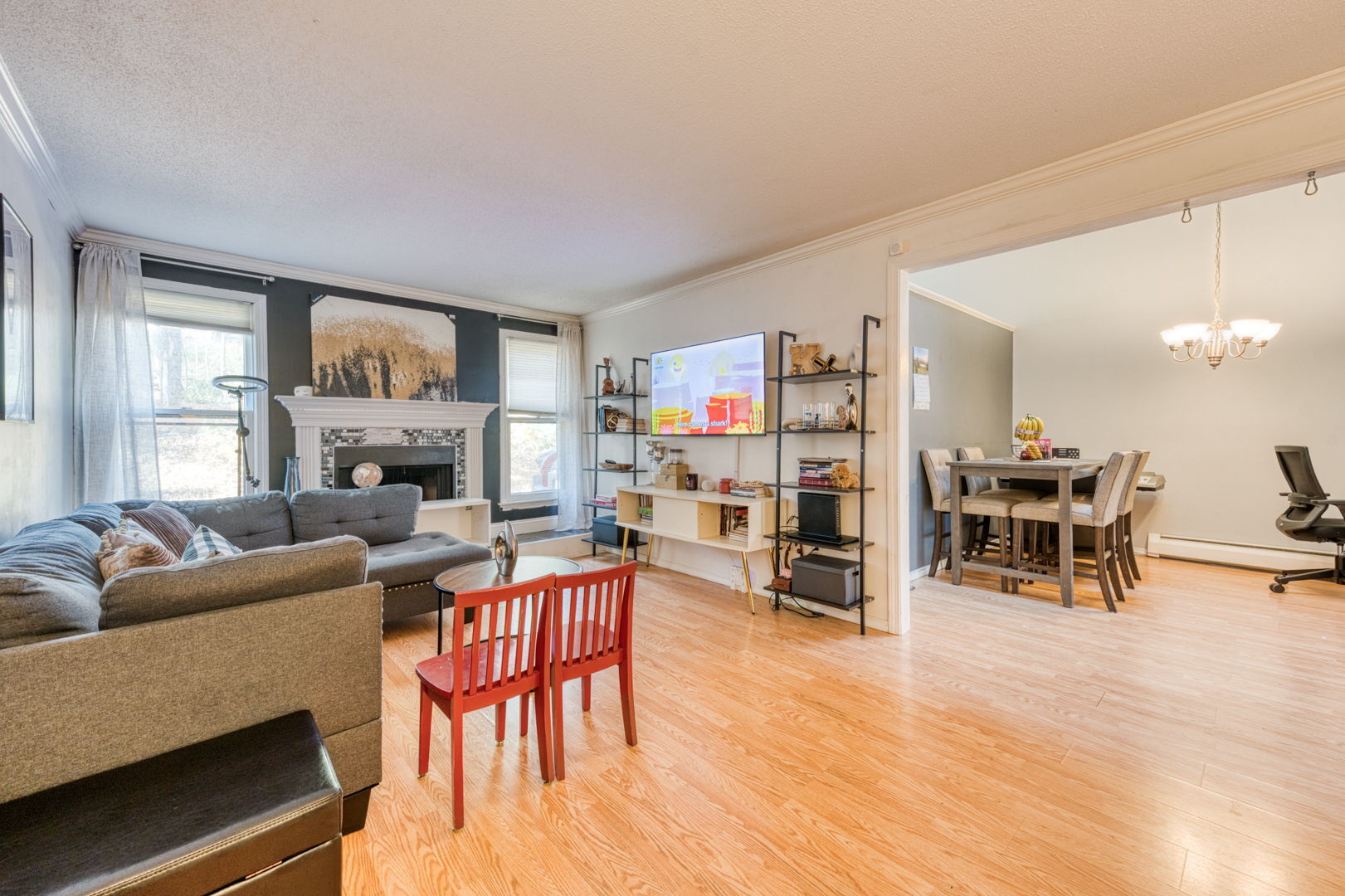 42 Schoolhouse Crossing