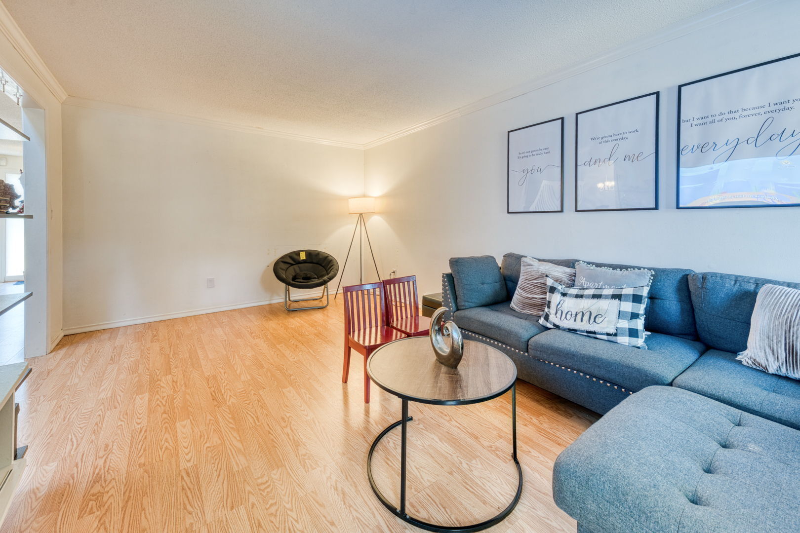 42 Schoolhouse Crossing