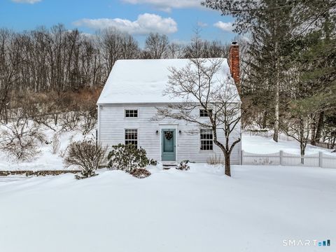 Photo of 16A Pole Bridge Road, Newtown, CT 06482 (MLS # 24151700)